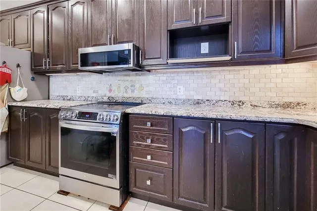 Additional image 23 of 23 WOODHOUSE St