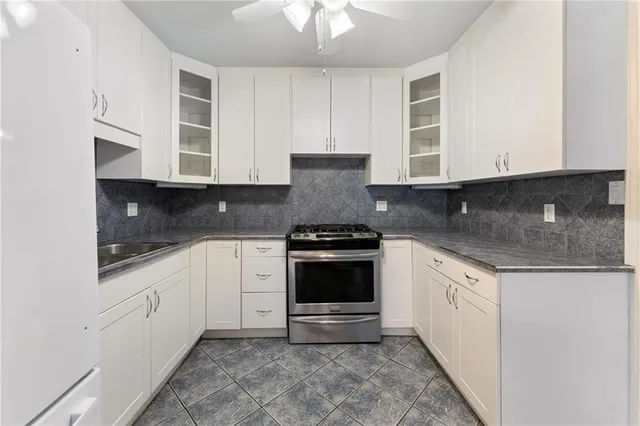 Additional image 14 of 46 GRAHAM Ave