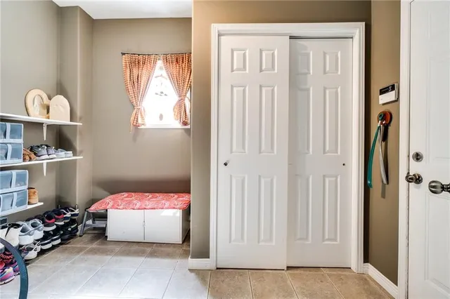 Additional image 27 of 72 SIDNEY Cres