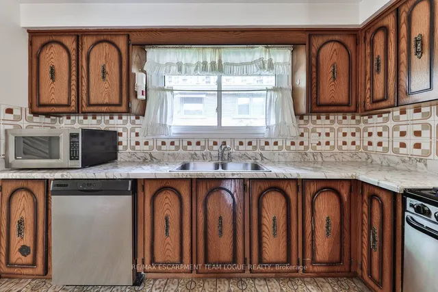 Additional image 6 of 56 Church St