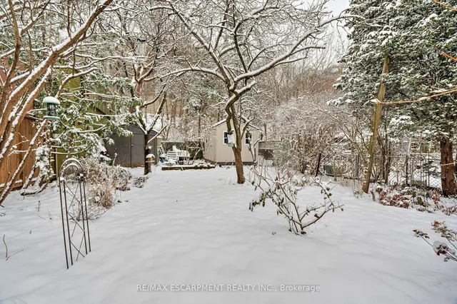 Additional image 35 of 80 Alanson St