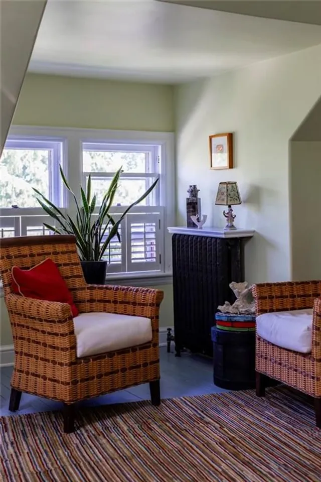 Additional image 38 of 80 STANLEY Ave