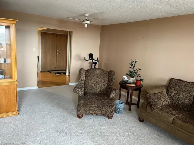 Additional image 15 of 21 EAST Ave Unit 604