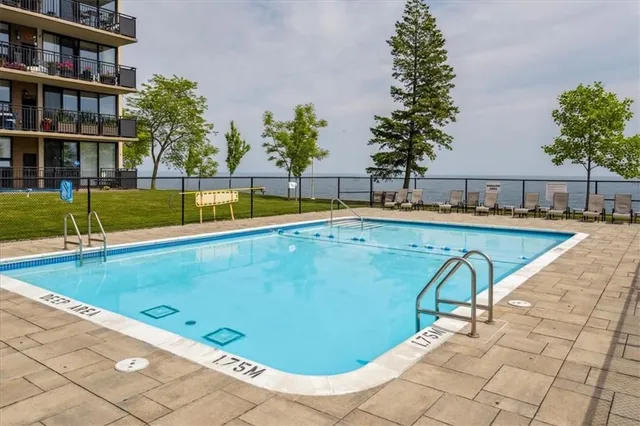 Additional image 44 of 500 GREEN Rd Unit 1411