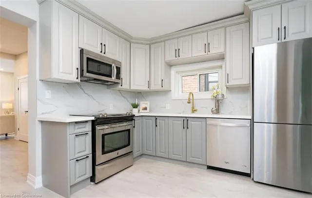 Additional image 5 of 64 Smith Ave