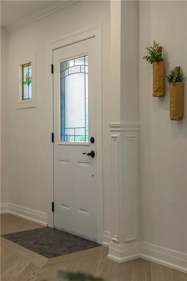 Additional image 8 of 564 ABERDEEN Ave