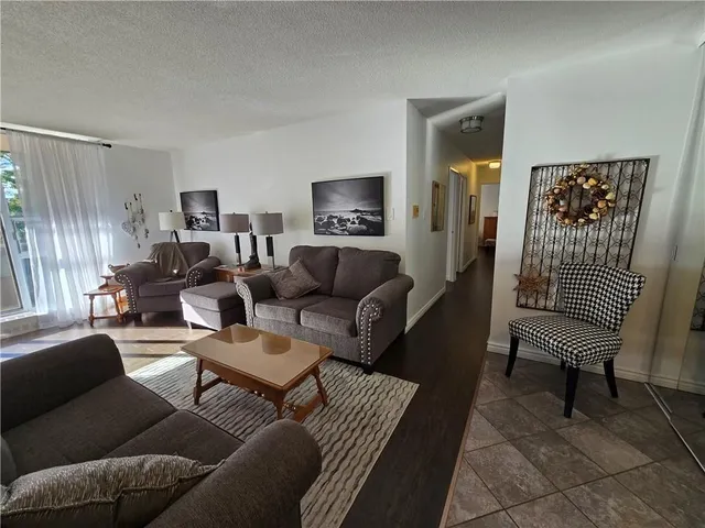 Additional image 17 of 1966 MAIN St Unit 504