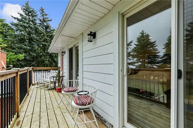 Additional image 39 of 711 RIDGE Rd