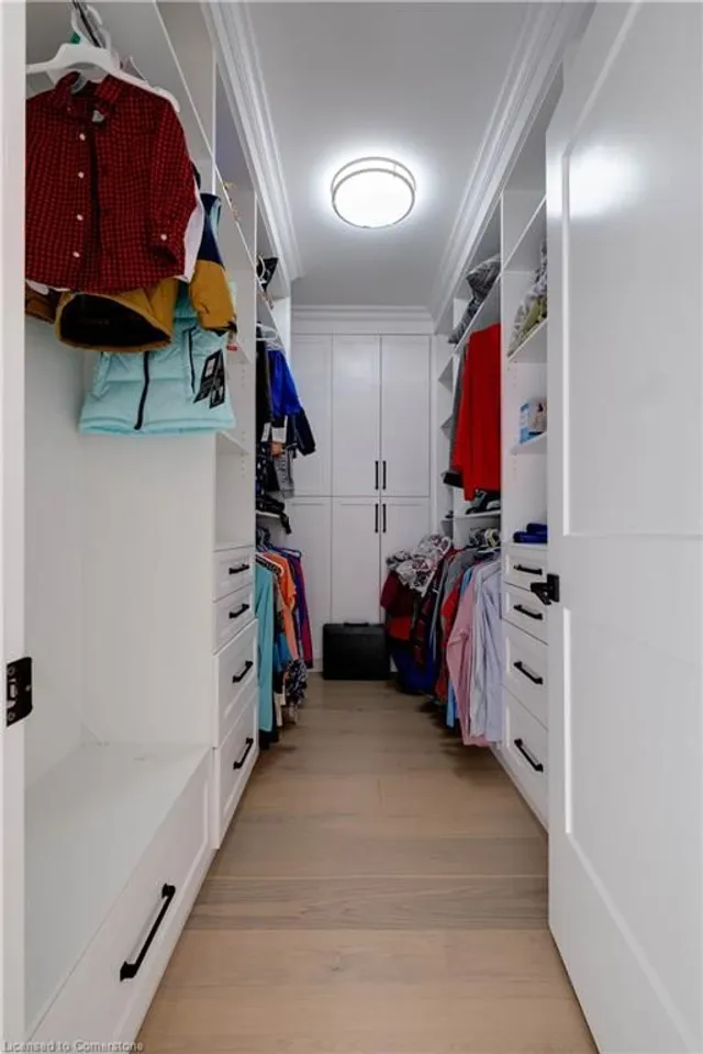 Additional image 28 of 117 Highland Rd