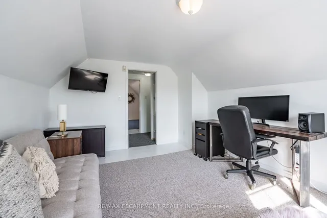 Additional image 29 of 30 Bristol St