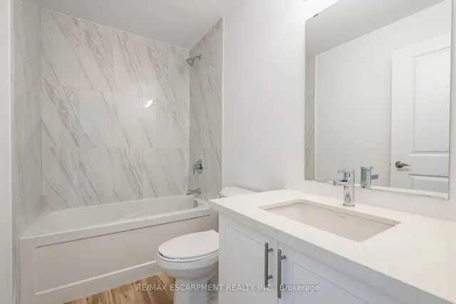 Additional image 18 of 470 DUNDAS St Unit 902