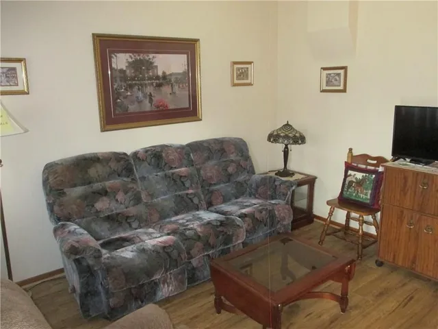 Additional image 7 of 104 MULBERRY St