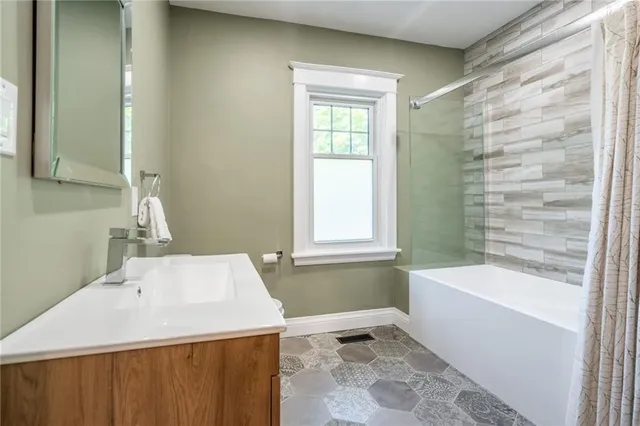 Additional image 19 of 266 STINSON Cres