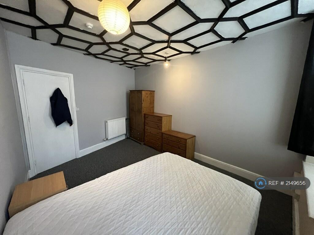 Additional image 3 of Fore Street, Trowbridge, BA14