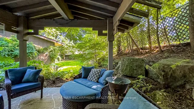 Additional image 36 of 858 Montgomery Dr