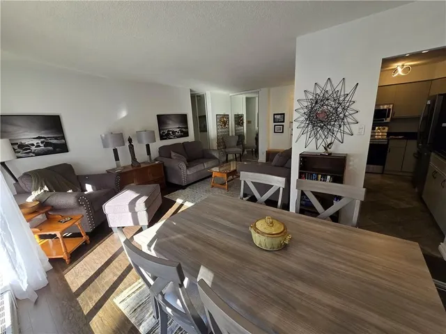 Additional image 9 of 1966 MAIN St Unit 504