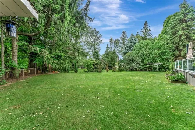 Additional image 43 of 18 ST ANNS Crt