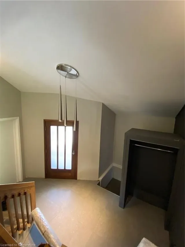 Additional image 6 of 38 Oak Ave