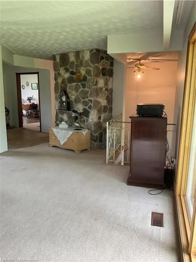 Additional image 15 of 581 6th Concession Rd