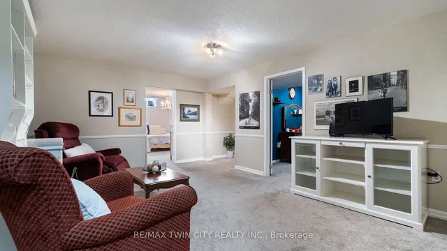 Additional image 25 of 137 Thoroughbred Blvd