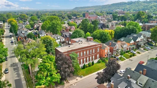 Additional image 2 of 73 GARFIELD Ave Unit 2A