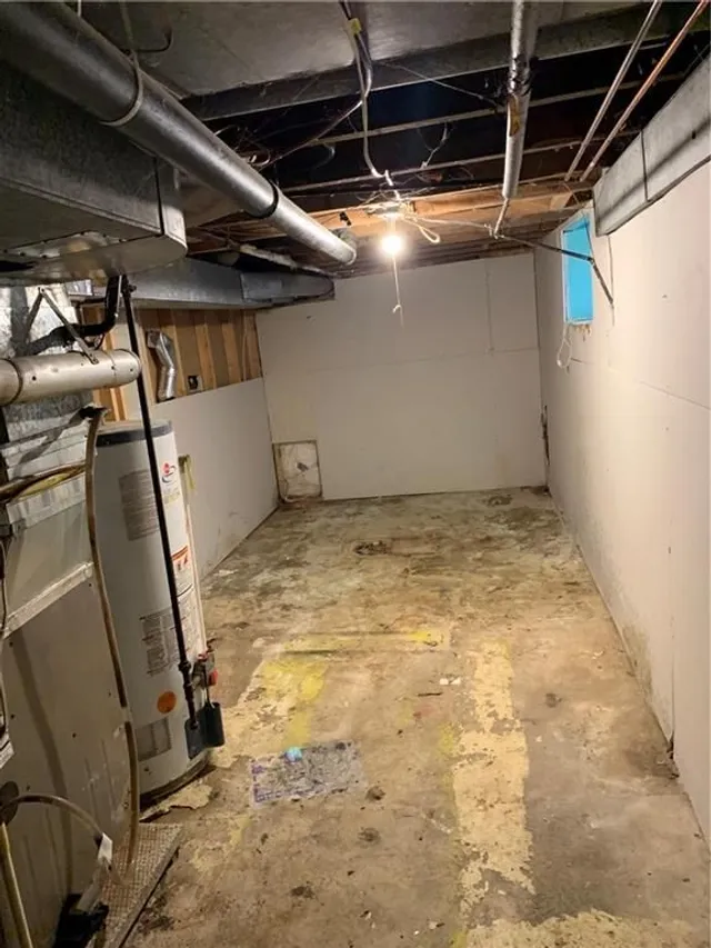 Additional image 14 of 98 EAST 18TH St