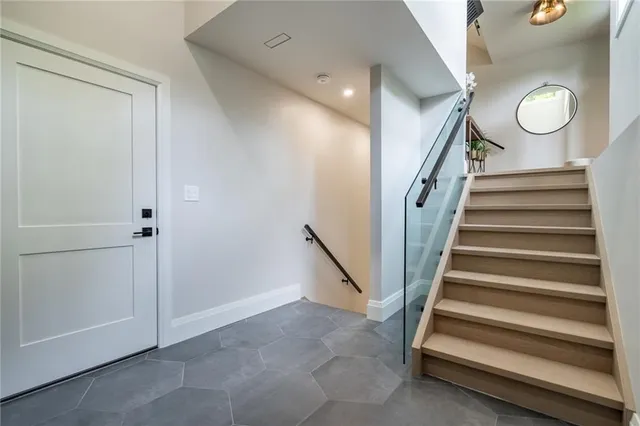 Additional image 39 of 262 ROBINA Rd