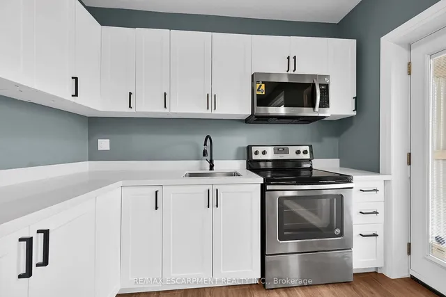 Additional image 7 of 33 Shaw St