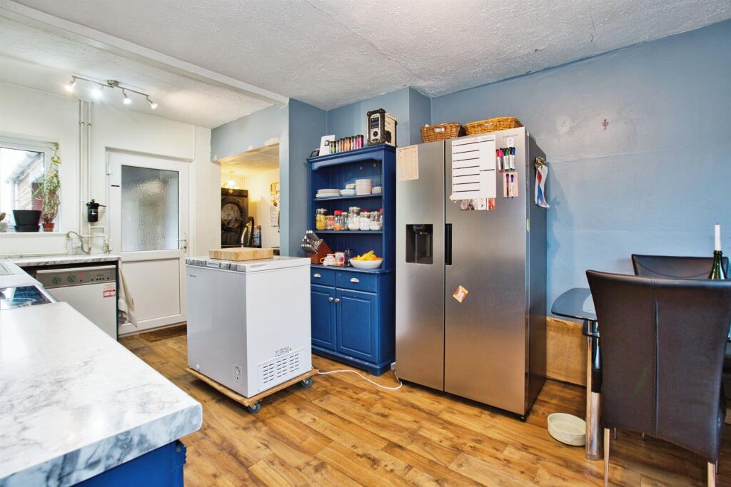 Additional image 7 of Tellis Cross, East Coker, Yeovil