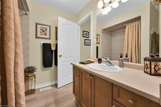 Additional image 29 of 69 Mapleleaf Trail