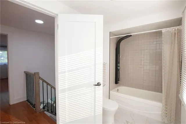 Additional image 23 of 76 Pinewarbler Dr