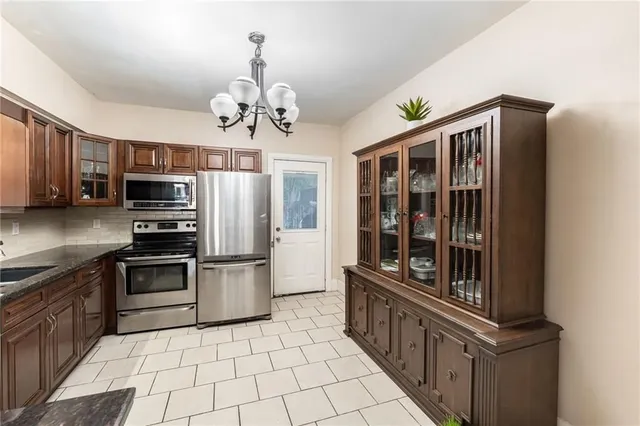 Additional image 23 of 21 SEVERN St