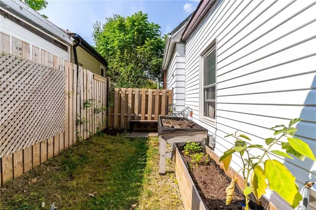 Additional image 48 of 239 EAST 22ND St