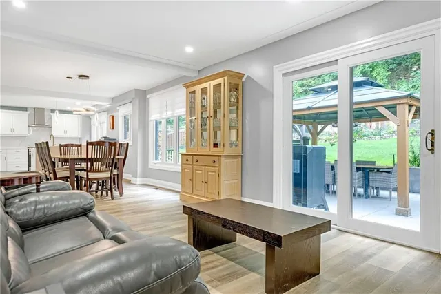 Additional image 15 of 64 HILDEGARD Dr