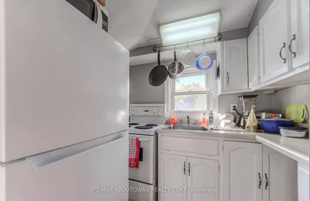 Additional image 24 of 133 Markland St