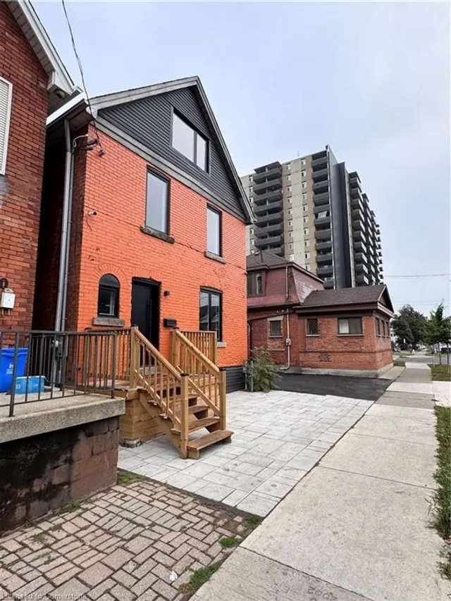 Additional image 4 of 48 Sanford Ave