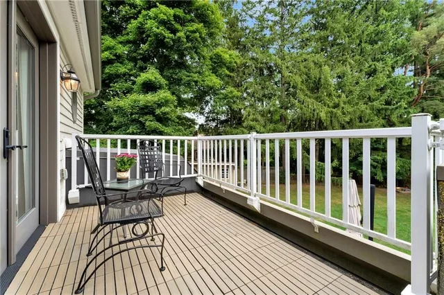 Additional image 21 of 18 ST ANNS Crt