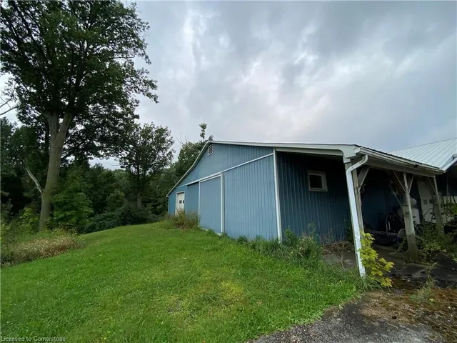 Additional image 14 of 714 Fiddlers Green Rd