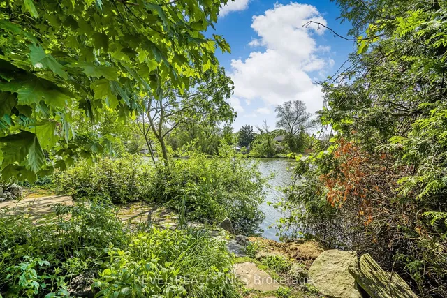 Additional image 34 of 38 Oceanic Dr