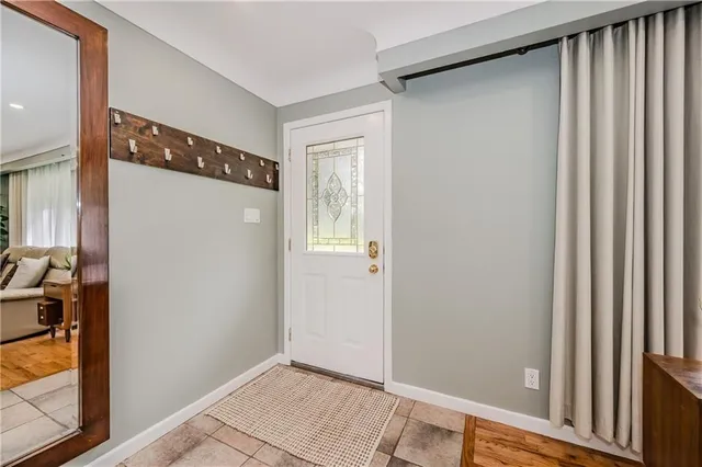 Additional image 5 of 900 BEEFORTH Rd