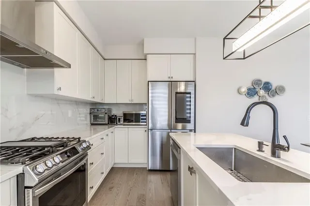 Additional image 17 of 3 YALE DRIVE Dr