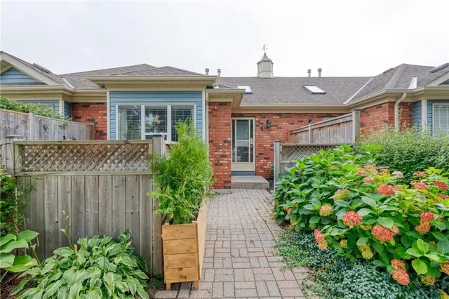 Additional image 6 of 175 FIDDLERS GREEN Rd Unit 2