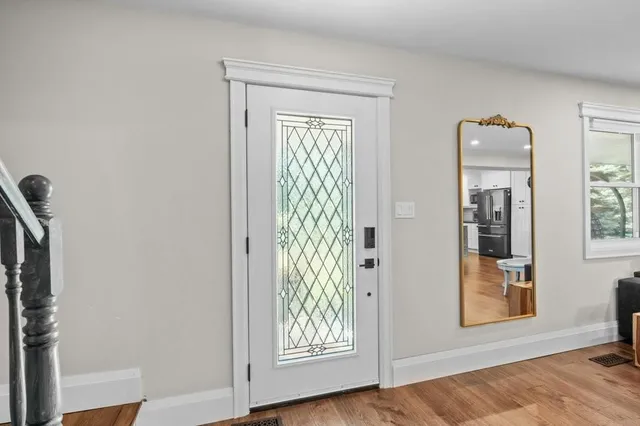 Additional image 10 of 851 WESTOVER Rd