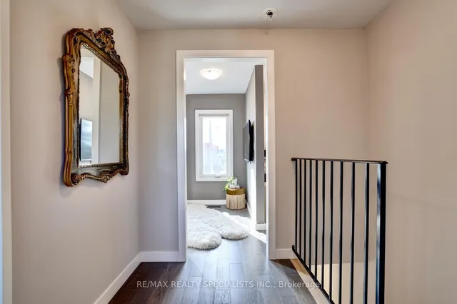 Additional image 23 of 94 Glendale Ave