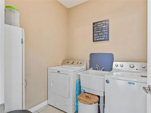 Additional image 21 of 52 Arrowhead Dr