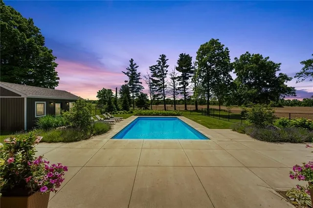 Additional image 43 of 42 PARSONAGE Rd