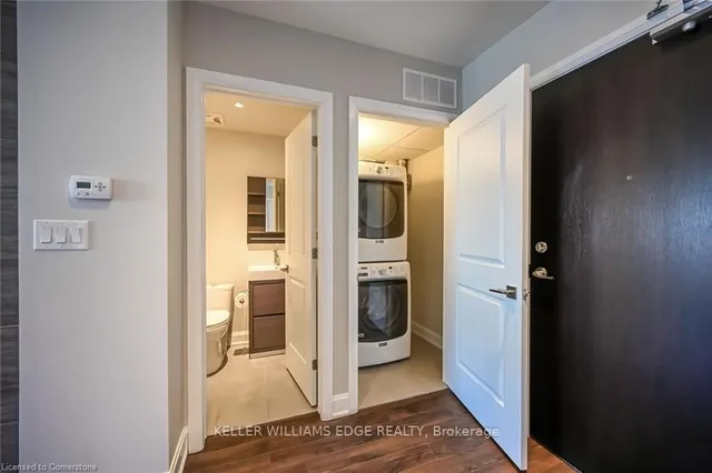 Additional image 25 of 2 King St Unit 208