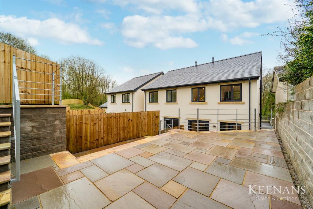 Additional image 47 of Victoria Terrace, Mellor