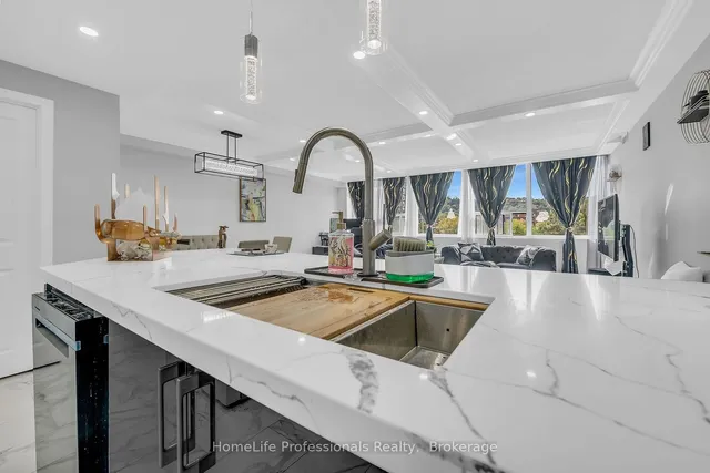 Additional image 9 of 120 Duke St Unit 704