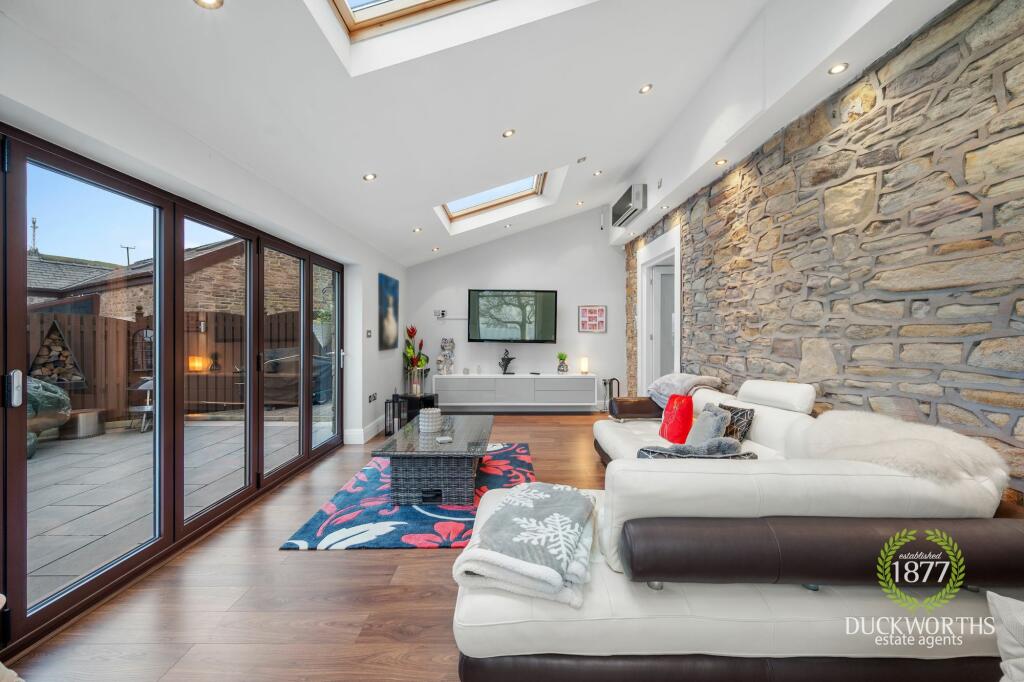 Additional image 24 of Meadow Head Lane, Darwen, BB3